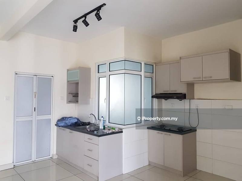 For Sale - Saville @ The Park