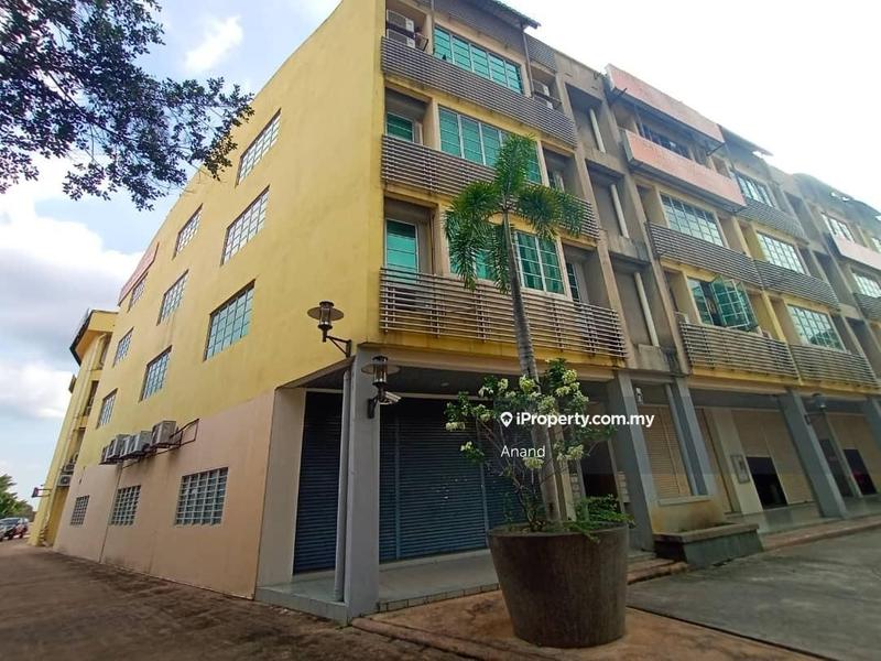 Shop / Office for Sale in Seksyen 8, Petaling Jaya by Anand - iProperty.com.my