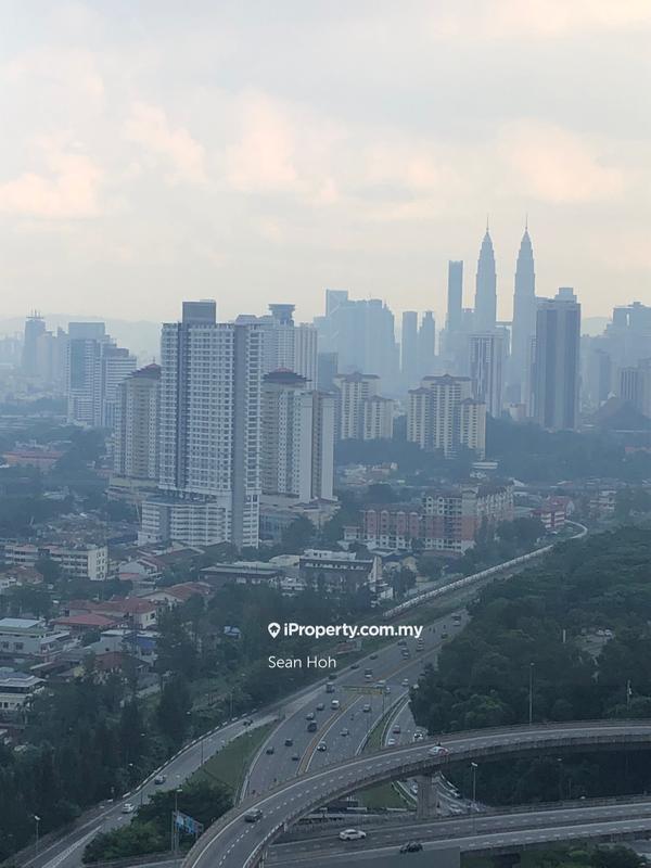 Kondominium untuk Dijual di Sri Putramas III / Royal Regent oleh Sean Hoh - iProperty.com.my