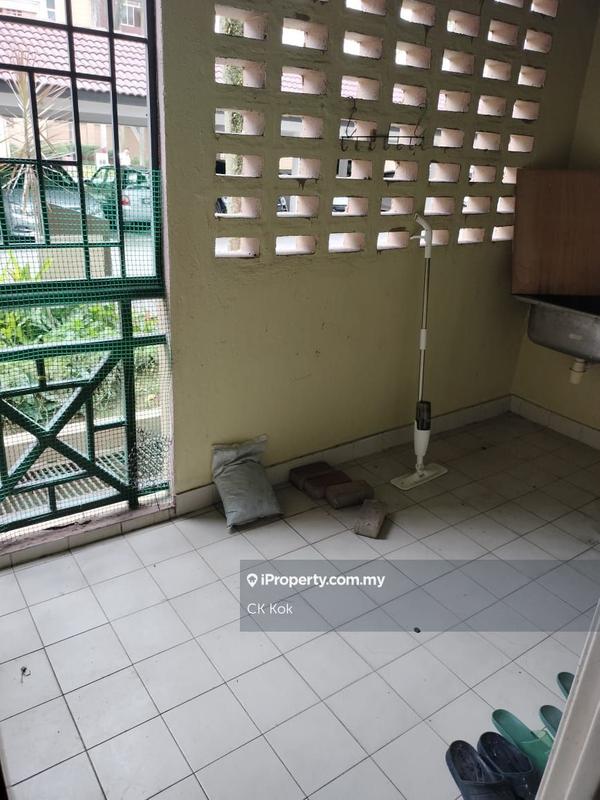 Kondominium untuk Dijual di Bungaraya Condominium oleh Ivan Kok - iProperty.com.my