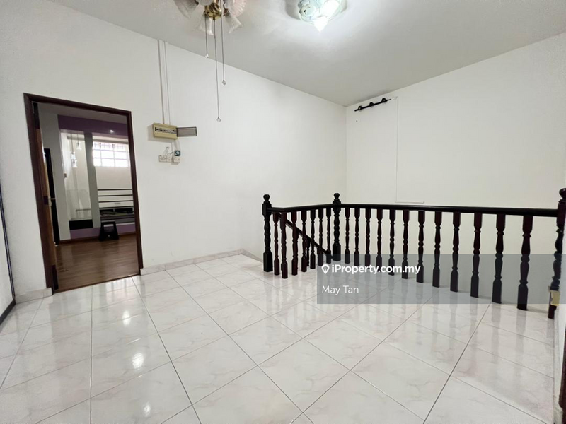Rumah Berkembar untuk Dijual di Taman Sri Kluang, Kluang oleh May Tan - iProperty.com.my