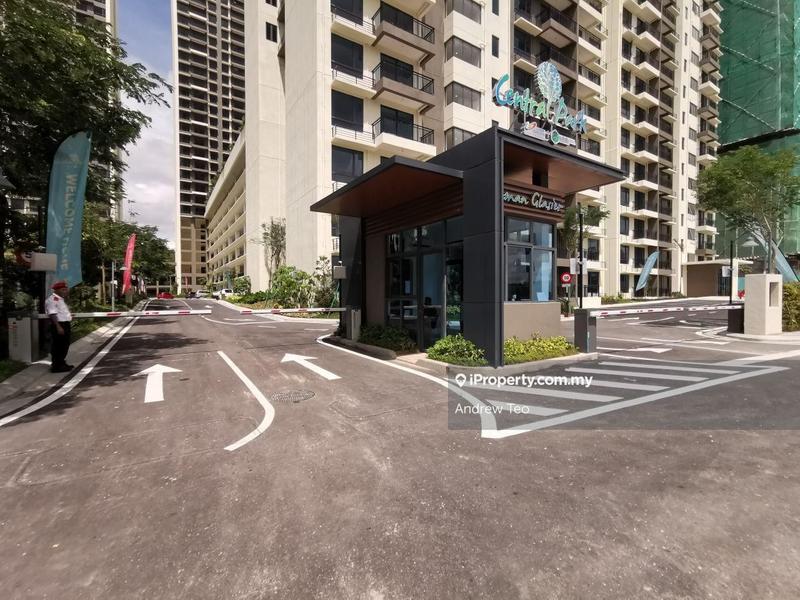 For Sale - Country Garden Central Park