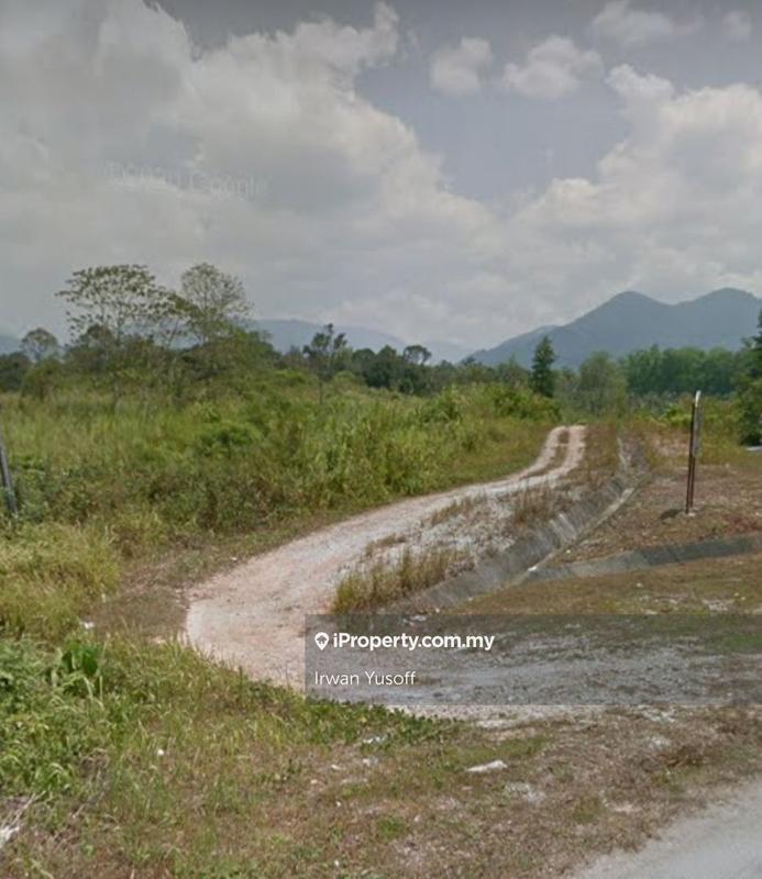 Industrial Land for Sale in Kampung Air Panas, Kerling by Irwan Yusoff - iProperty.com.my
