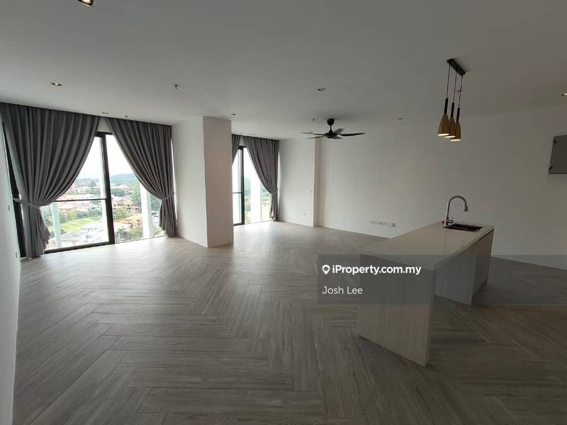 For Sale - Lumi Tropicana