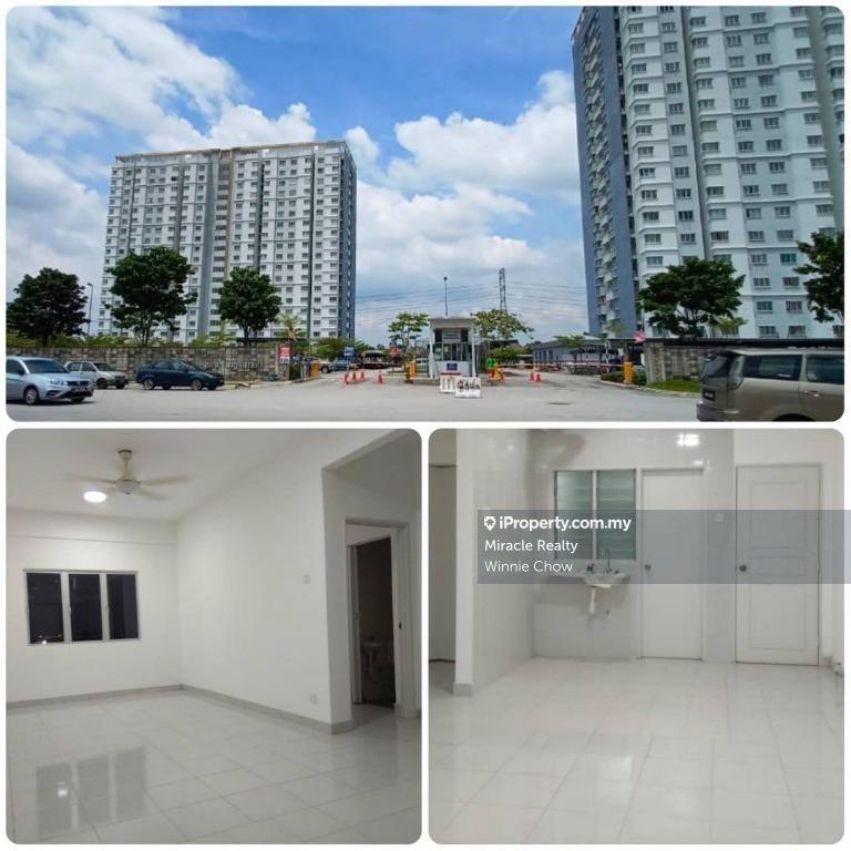 For Sale - Kemuning Aman