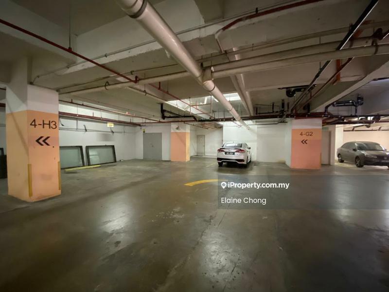 Retail Space for Rent in Petaling Jaya, Selangor by Elaine Chong - Car Park - iProperty.com.my