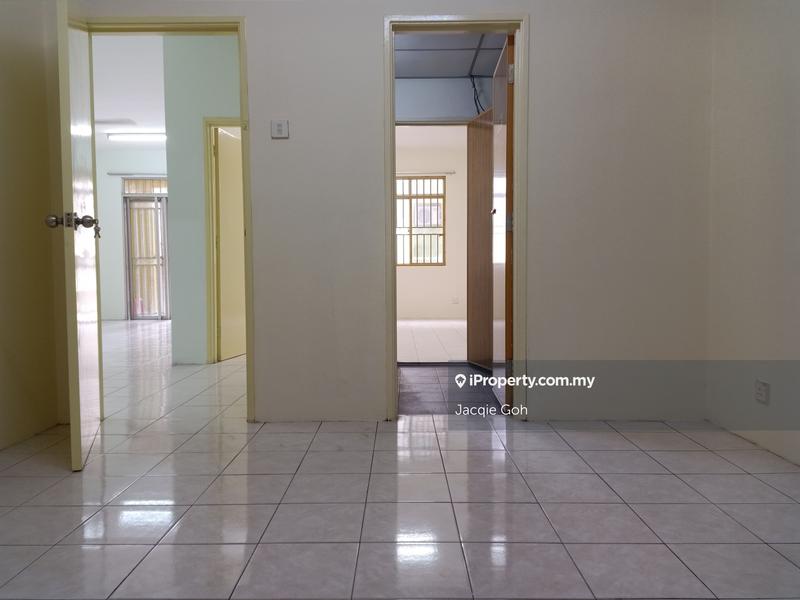 Condominium for Sale in Platinum Hill PV 5 by Jacqie Goh - iProperty.com.my