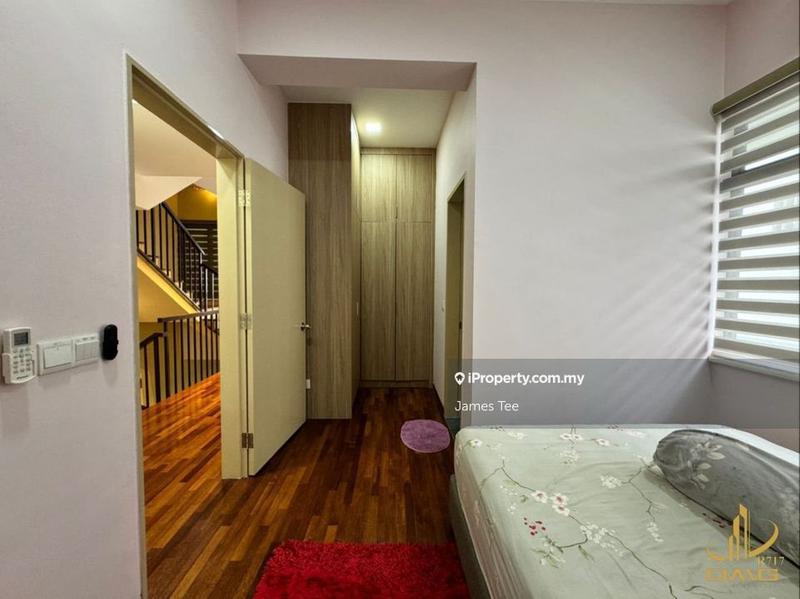 Rumah Berkembar untuk Dijual di Setia Utama, Setia Alam oleh James Tee - iProperty.com.my