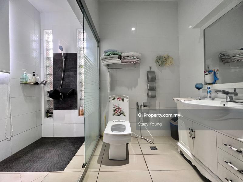 Bungalow House for Sale in Bandar Mahkota Cheras, Cheras by Stacy Young - iProperty.com.my