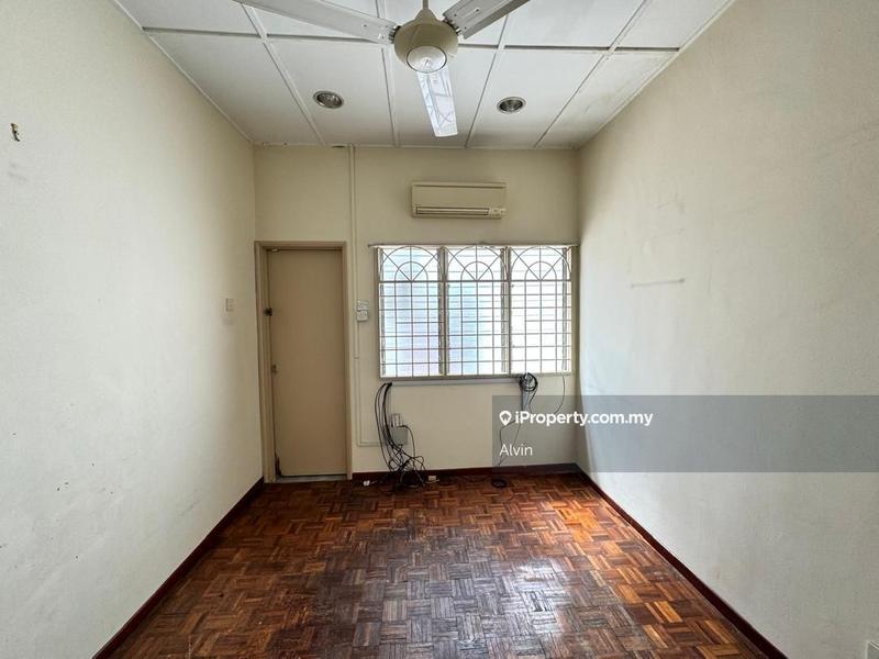 2-storey Terraced House for Sale in Taman Cheng Perdana, Cheng by Alvin - iProperty.com.my