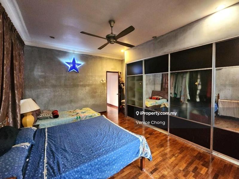 Semi-Detached House for Sale in Bandar Baru Sri Petaling, Sri Petaling by Venice Chong - Bedroom - iProperty.com.my