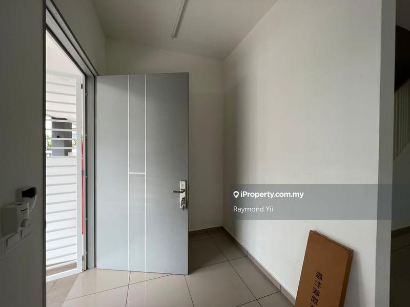 Rumah Berangkai 3 Tingkat untuk Disewa di 5R+5B Setia Utama 2, Setia Alam oleh Raymond Yii - iProperty.com.my
