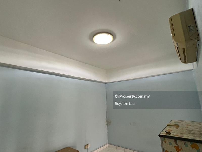 Kondominium untuk Dijual di Bukit Awansari (OG Court) oleh Royston Lau - iProperty.com.my