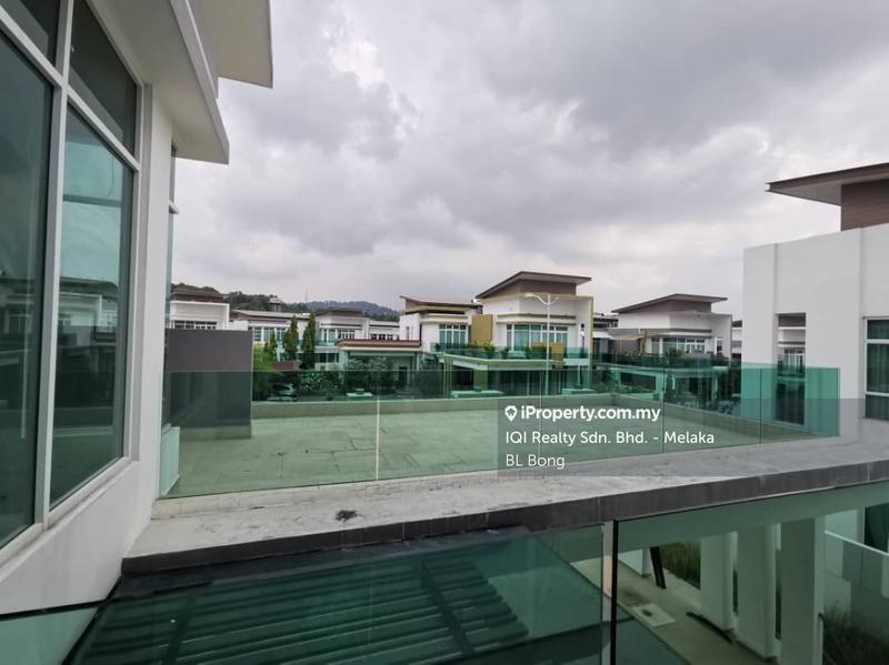 Banglo untuk Dijual di Taman Saujana Heights, Bukit Katil oleh BL Bong - iProperty.com.my