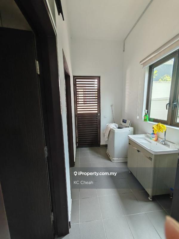 Rumah Berkembar untuk Dijual di (BELOW MARKET) SEMI-D, SEMANEA HILLS, Denai Alam, Shah Alam oleh KC Cheah - iProperty.com.my