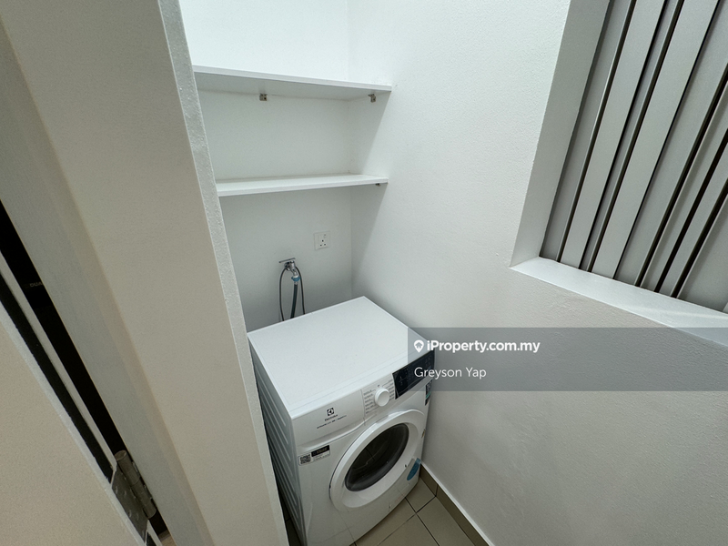 For Rent - The Sentral Suites