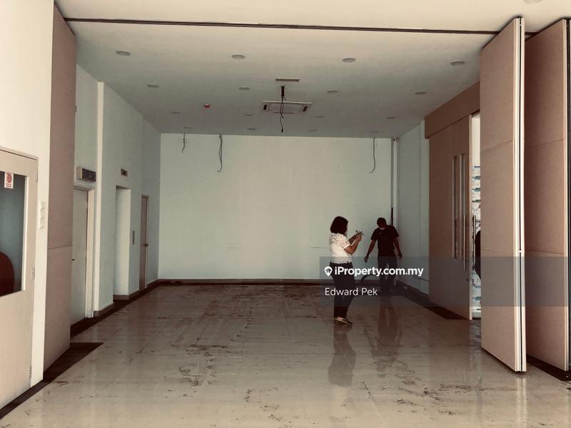 Semi-D Kilang untuk Dijual di Seksyen U1, Glenmarie oleh Edward Pek - iProperty.com.my