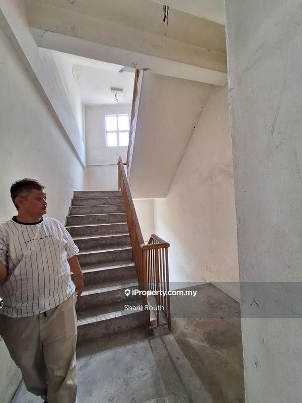 Shop / Office untuk Dijual di Freehold 6 Storey Shop Office Jalan Gombak, Setapak oleh Sharil Routh - iProperty.com.my