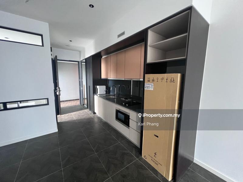 Kediaman Servis untuk Dijual di Scarletz Suites @ KL City Centre oleh Karl Phang - iProperty.com.my