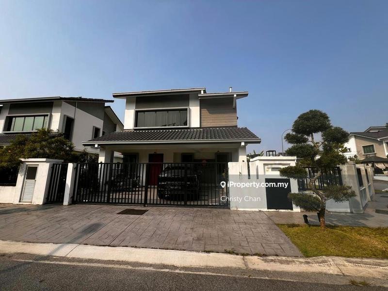 Bungalow House untuk Dijual di Taman Equine, Seri Kembangan oleh Christy Chan - iProperty.com.my