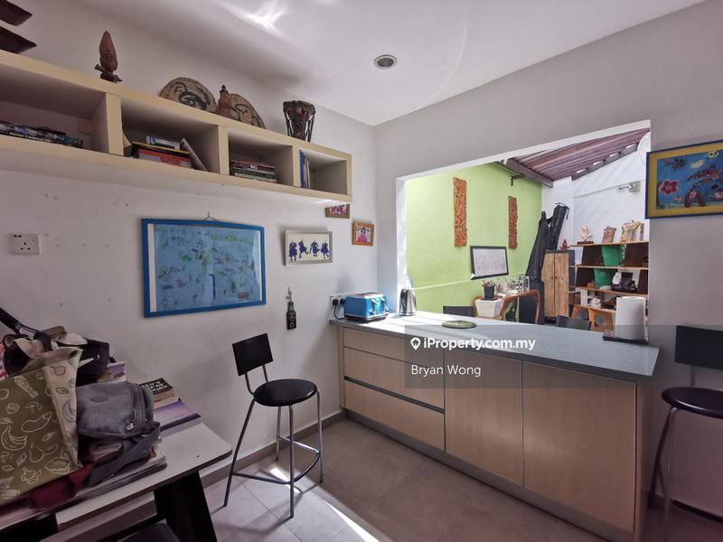 Semi-Detached House for Sale in Damansara Jaya, Petaling Jaya by Bryan Wong - iProperty.com.my