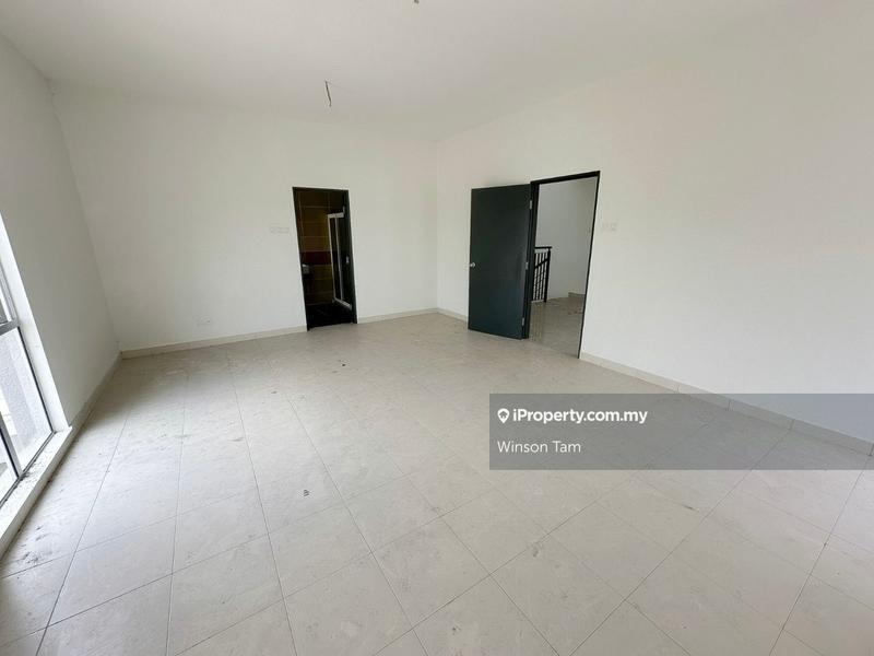Rumah Berkembar untuk Dijual di Banyan 1 Bandar Seri Coalfields, Sungai Buloh oleh Winson Tam - iProperty.com.my