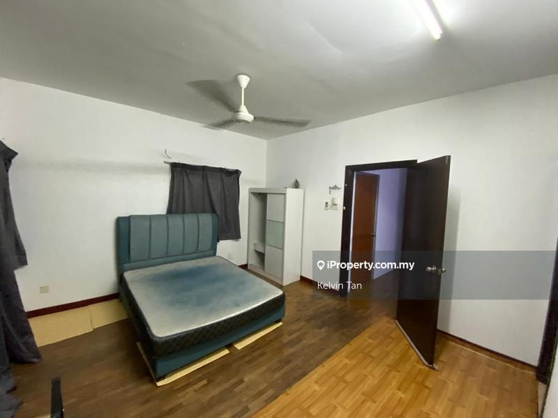 Rumah Teres 2-Tingkat untuk Dijual di Taman Puchong Hartamas, Puchong oleh Kelvin Tan - iProperty.com.my