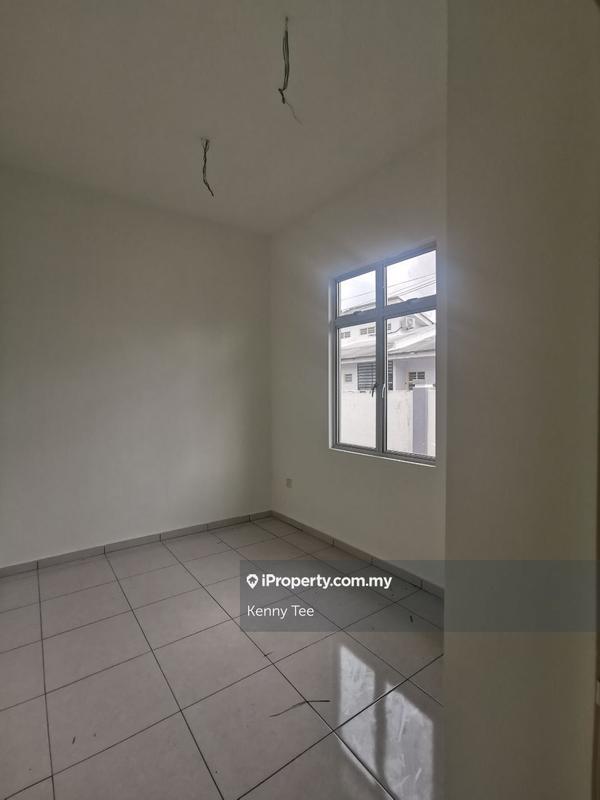 Banglo untuk Dijual di Taman Bukit Senawang, Senawang oleh Kenny Tee - iProperty.com.my