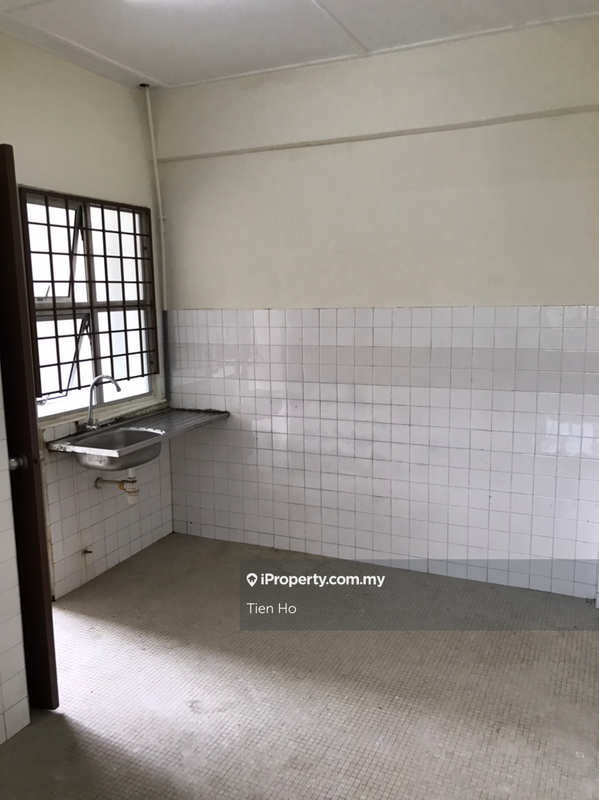 Apartment for Sale in Bayview Court by Tien Ho - iProperty.com.my