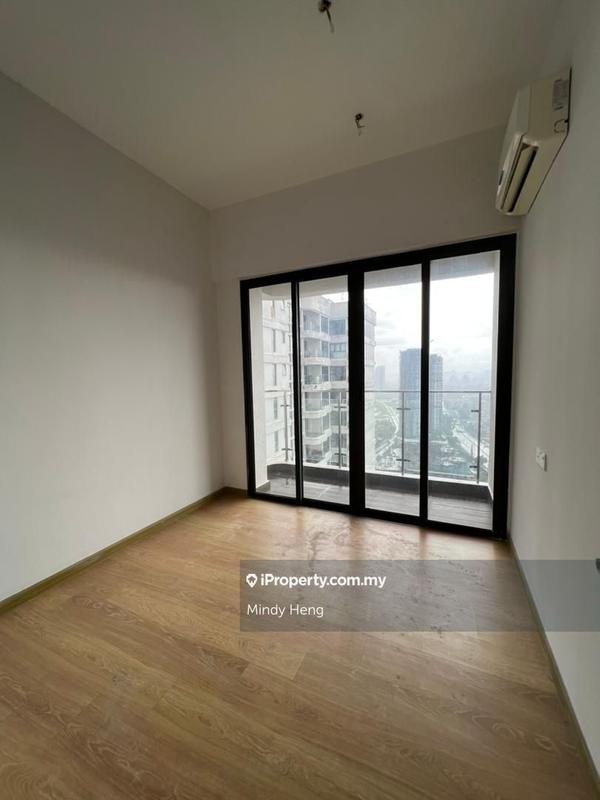 Kondominium untuk Dijual di Royal Strand @ Country Garden Danga Bay oleh Mindy Heng - iProperty.com.my