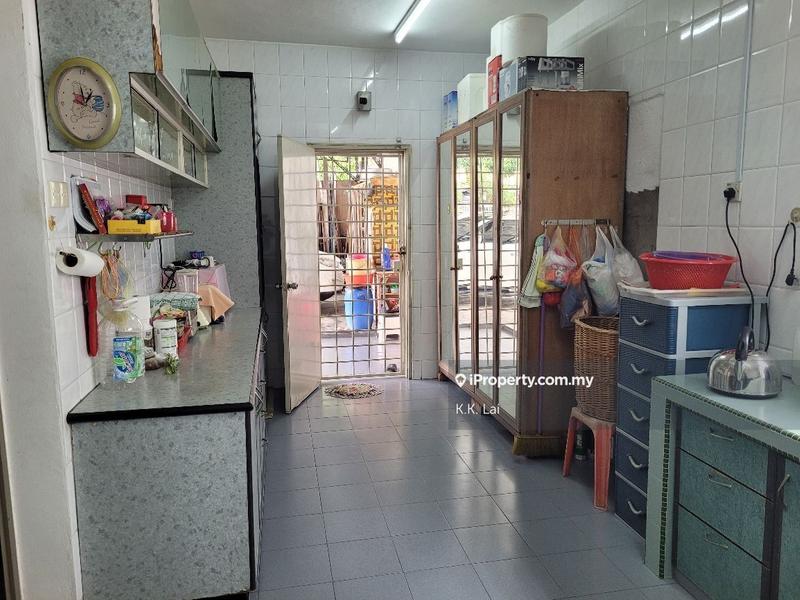 1.5-storey Terraced House for Sale in Bandar Baru Sri Petaling, Sri Petaling by K.K. Lai - iProperty.com.my
