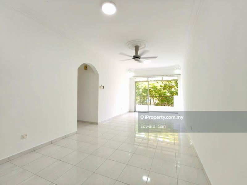 For Sale - Sri Akasia