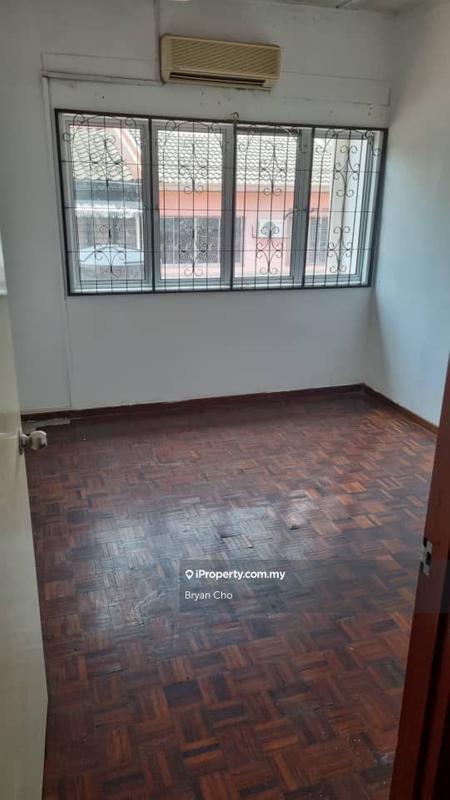 Rumah Berangkai 2 Tingkat untuk Dijual di Taman Sri Watan, Ampang oleh Bryan Cho - iProperty.com.my