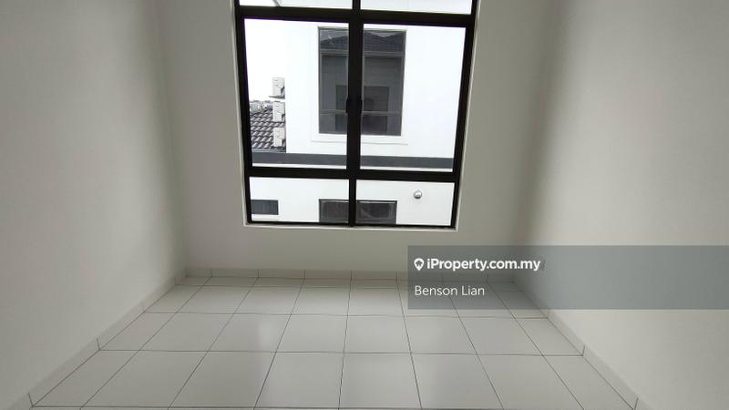 Rumah Berkembar untuk Dijual di Avenham Garden @ Eco Grandeur Endlot, Puncak Alam oleh Benson Lian - iProperty.com.my
