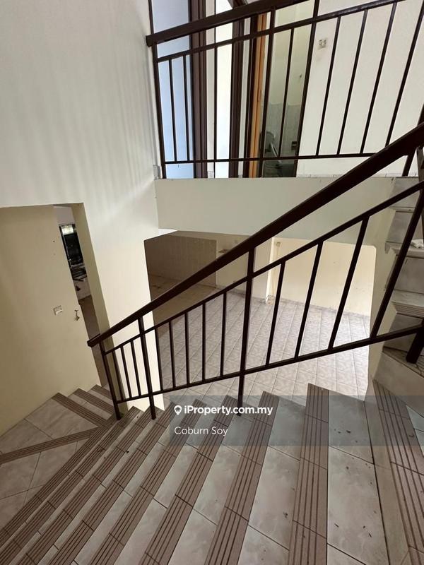 Rumah Berangkai 2 Tingkat untuk Dijual di Taman Seri Putra 2, Sungai Buloh oleh Coburn Soy - iProperty.com.my