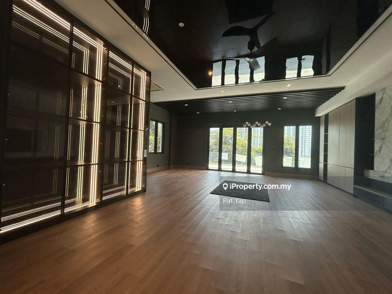 Banglo untuk Dijual di Country Heights Damansara, KL City Centre oleh Pat Yap - iProperty.com.my