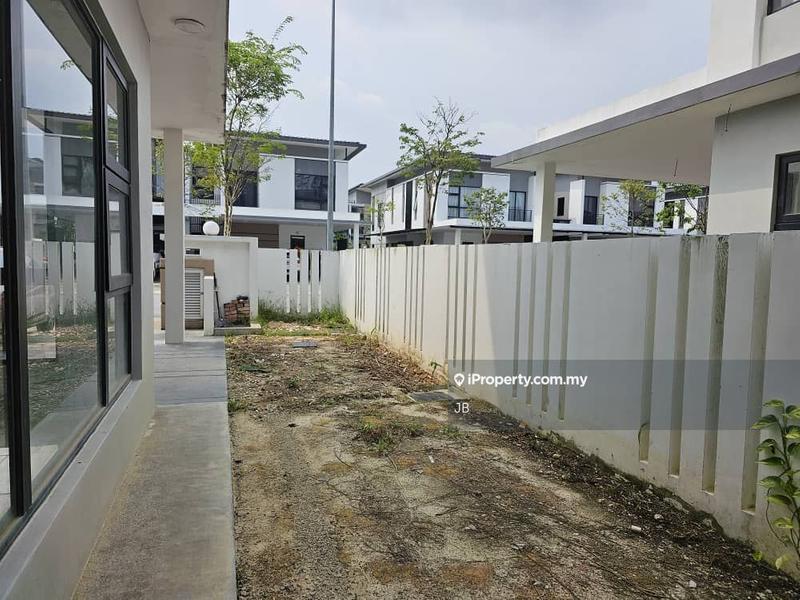Rumah Berkembar untuk Dijual di Kota Kemuning, Shah Alam oleh JB - iProperty.com.my