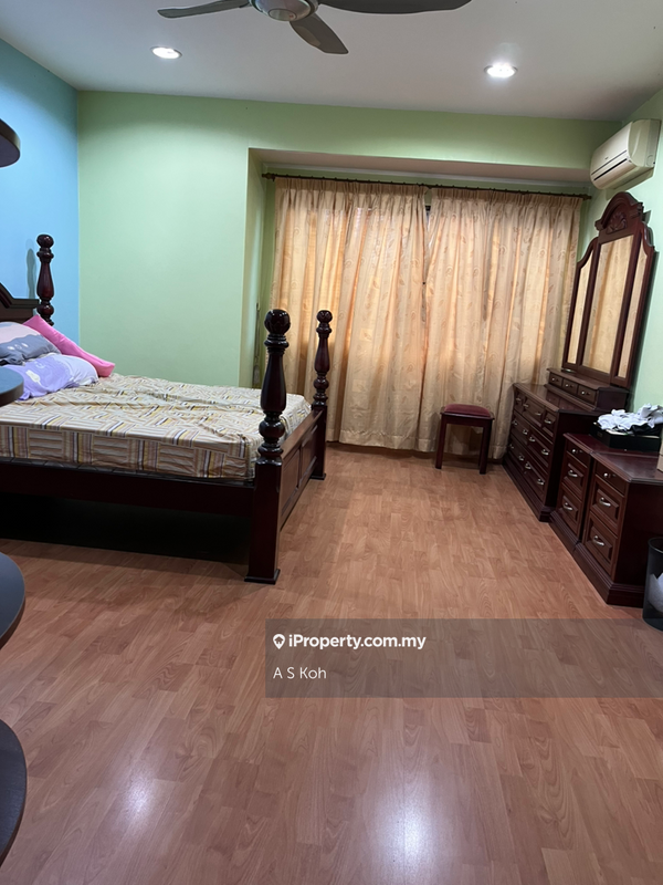Rumah Berangkai 3 Tingkat untuk Dijual di Happy Garden, Kuchai Lama oleh A S Koh - iProperty.com.my