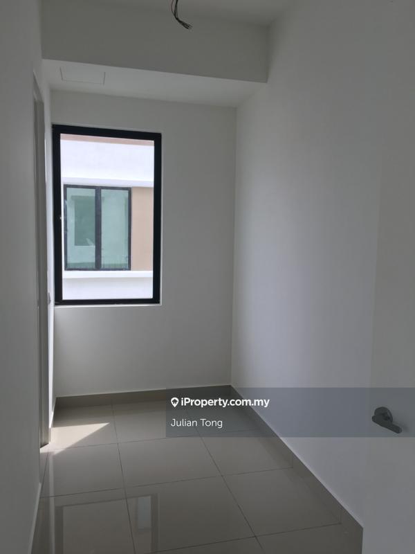 Rumah Berkembar untuk Dijual di Setia Utama, Setia Alam oleh Julian Tong - iProperty.com.my