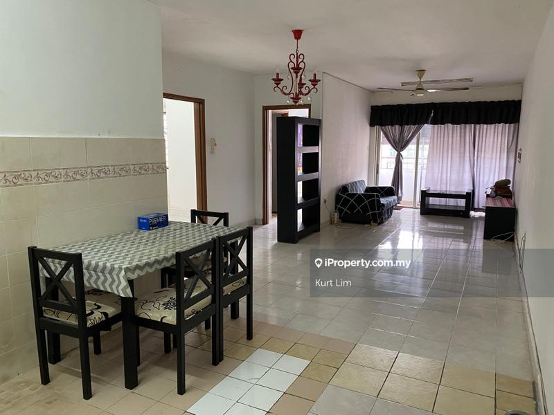 For Sale - Flora Damansara Flat