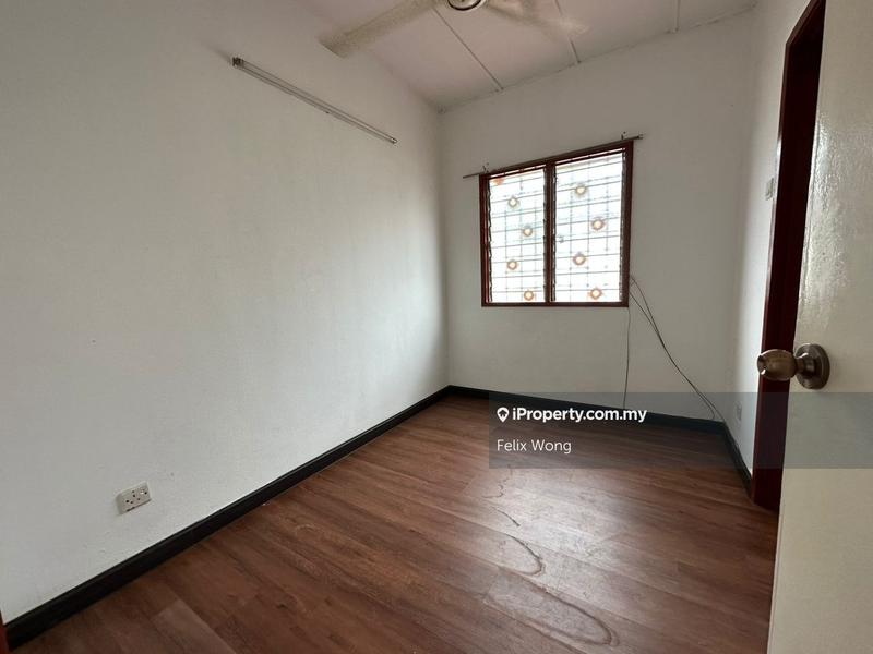 Rumah Teres 2-Tingkat untuk Dijual di Bandar Puchong Utama, Puchong oleh Felix Wong - iProperty.com.my