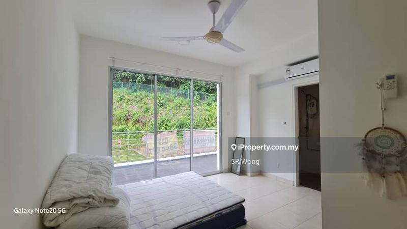 3-storey Terraced House for Sale in Bayu Heights 2 Serdang Seri Kembangan, Seri Kembangan by SR Wong - iProperty.com.my