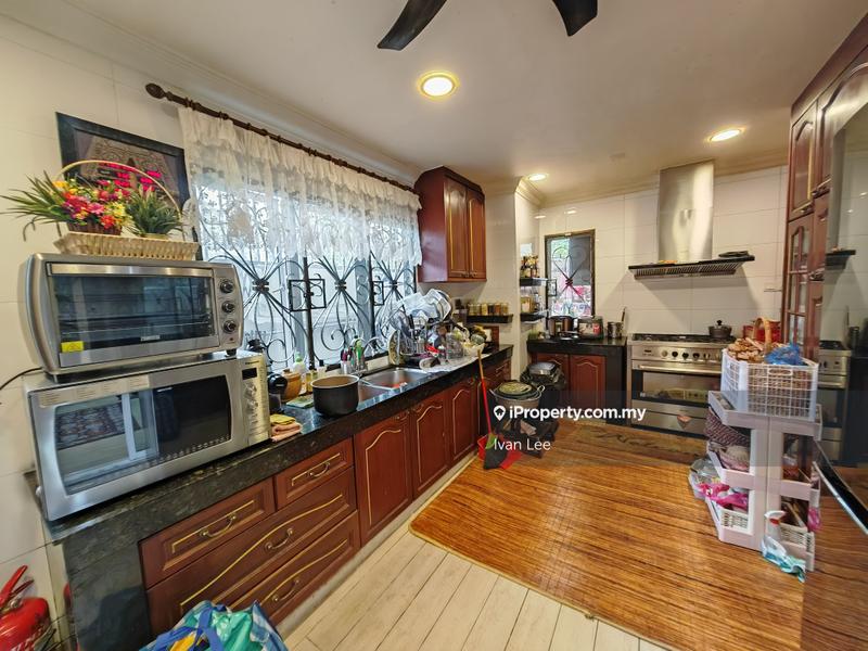 Rumah Berkembar untuk Dijual di Kelana Jaya, Petaling Jaya oleh Ivan Lee - iProperty.com.my