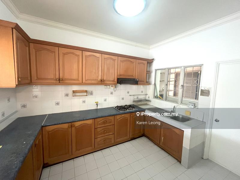 For Sale - Villa Flora