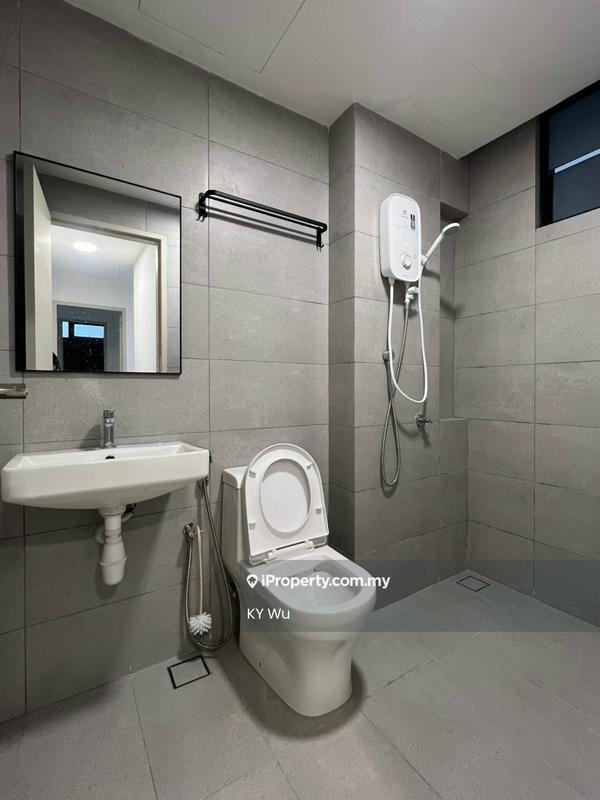 Kediaman Servis untuk Disewa di Sinaran @ Utropolis oleh KY Wu - Bathroom - iProperty.com.my