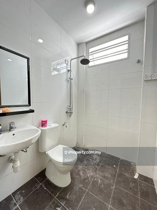 Semi-Detached House for Sale in Taman Limbongan Indah, Klebang by Alvin - iProperty.com.my