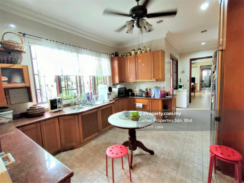 Banglo untuk Dijual di Lakeview Saujana @ Saujana, Ara Damansara oleh Vincent Liaw - iProperty.com.my