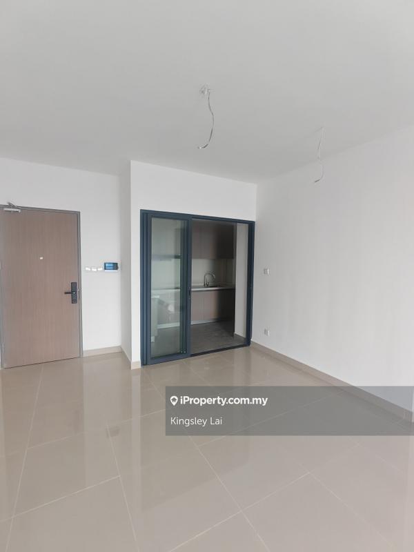 For Sale - Baron Residence @ Lake City