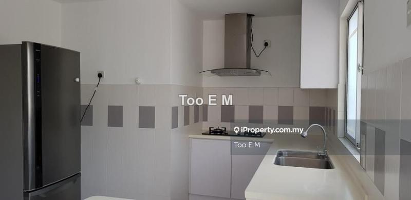Rumah Bandar untuk Dijual di Taman Amansiara, Rawang oleh Too E M - iProperty.com.my