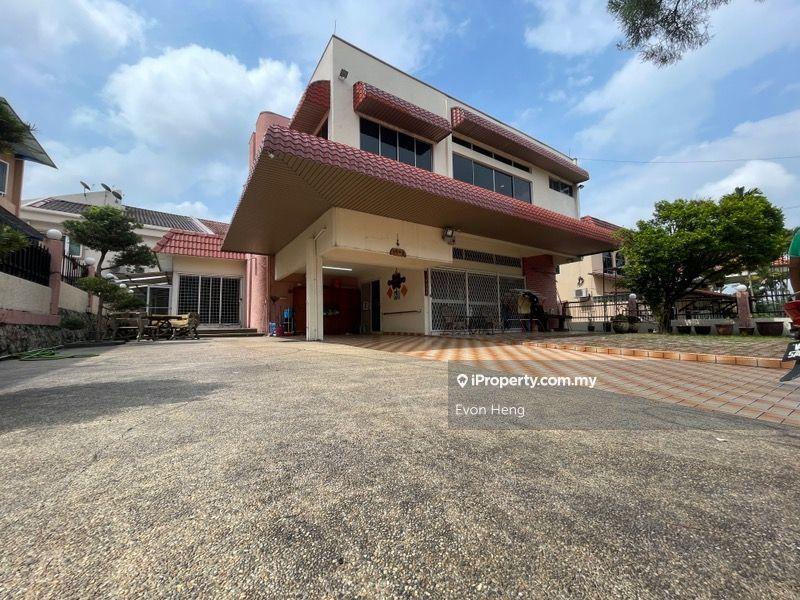 Bungalow House for Sale in Cheras, Kuala Lumpur by Evon Heng - iProperty.com.my